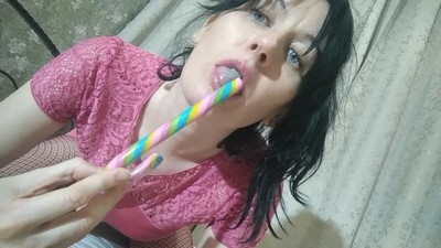 Домашнее зрелых, С мамой, Дрочит рукой, Зрелых, Большие сиськи, Брюнетки, Мастурбация,