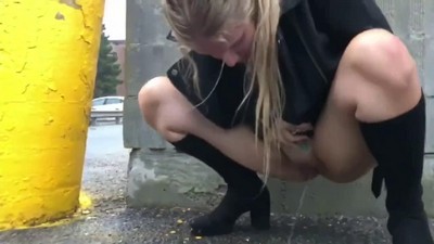 Извращенцы, Нудисты и на улице, Писающие девушки, Фетиш,